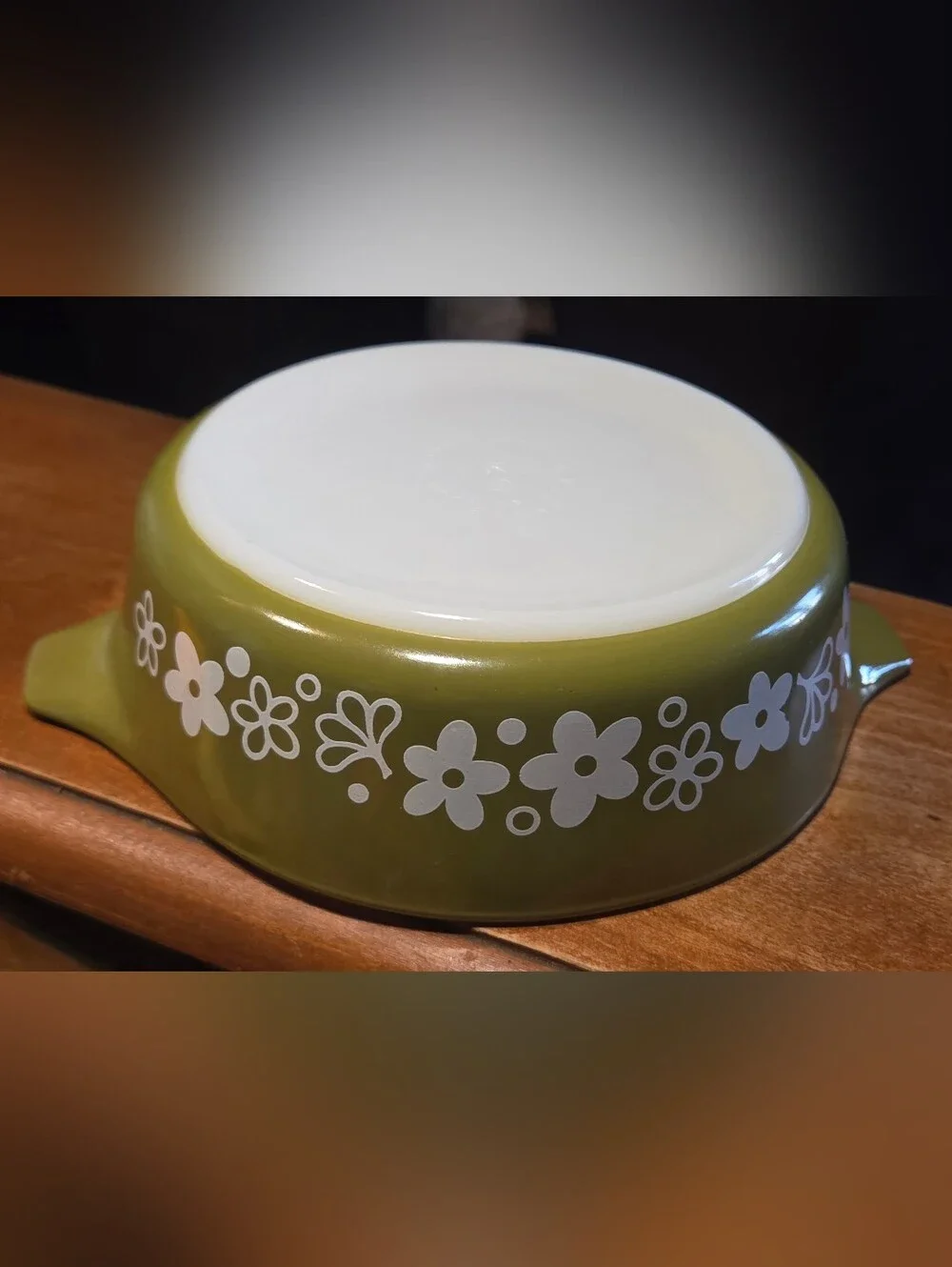 SUPER CUTE Pyrex Spring Blossom Green White Crazy Daisy Casserole 471-B, 1 Pint